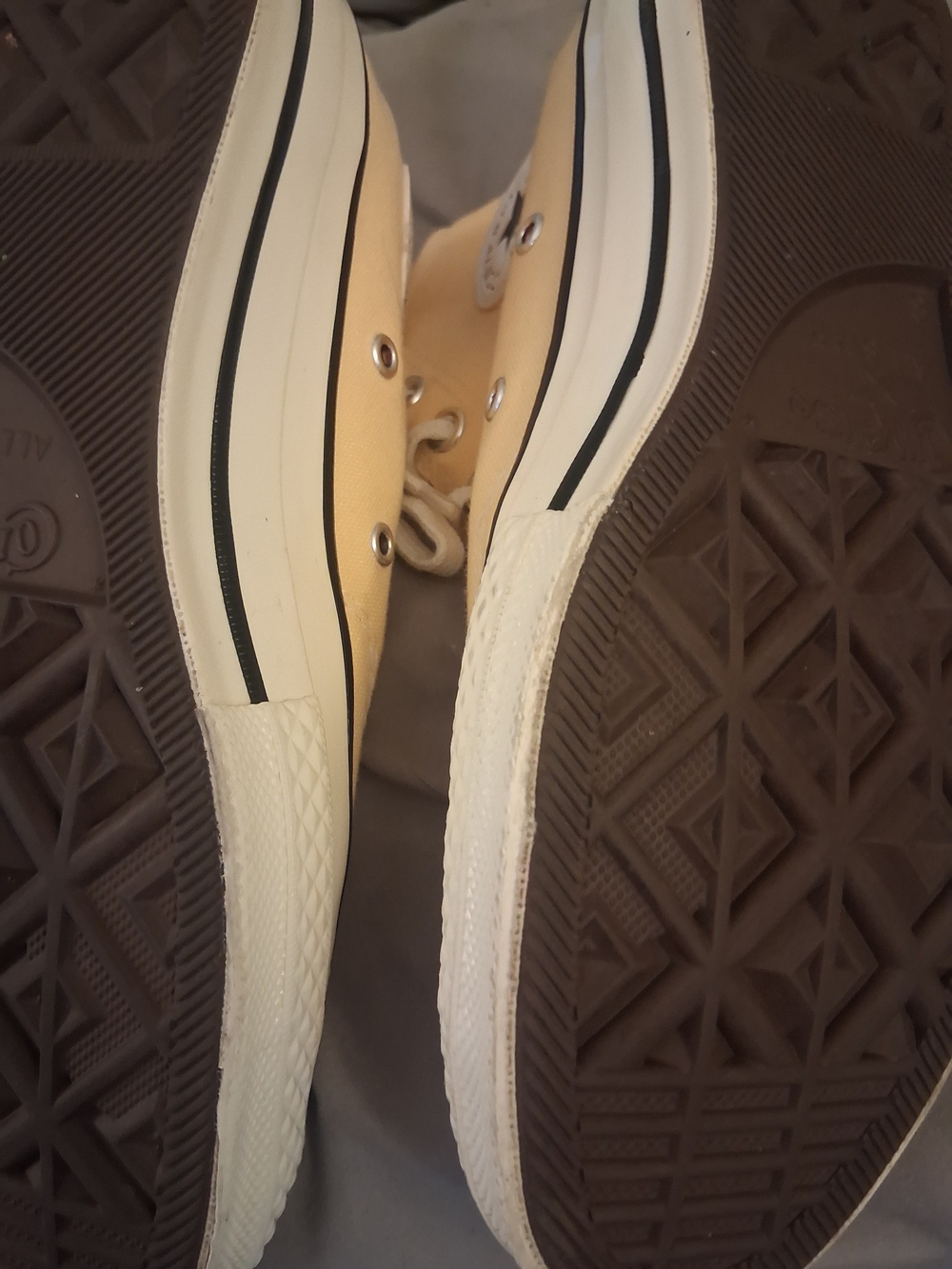 Converse High Top Sneakers in Light Yellow Canvas - Picture 6 of 6